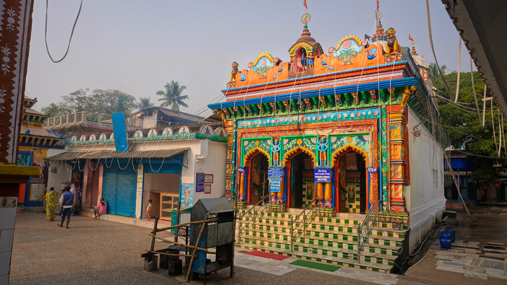 bong travels - August 2 KHIRACHORA GOPINATH temple